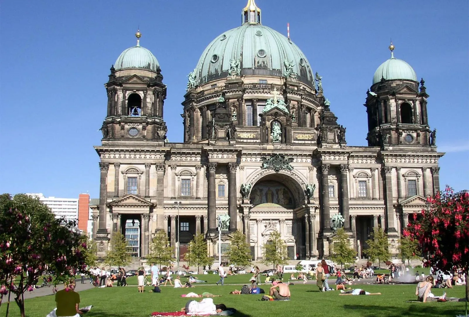 Wonderful And Cosy Apartment In The Heart Of Berlin, Next To Check Point Charlie, 1 To 4 Guests